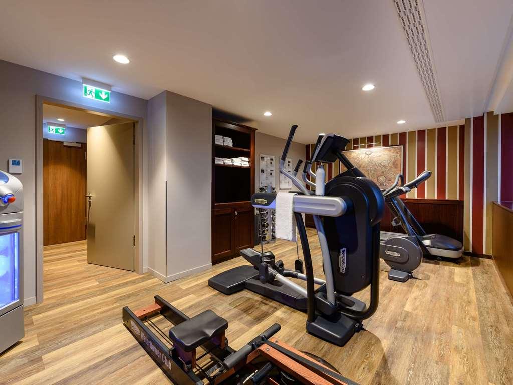 Adagio Frankfurt City Messe 4*